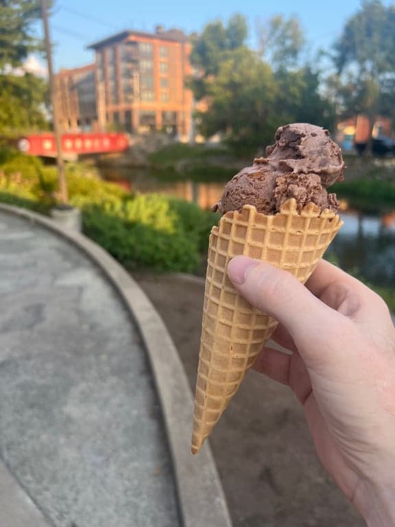 Canal creamery - Photo 1