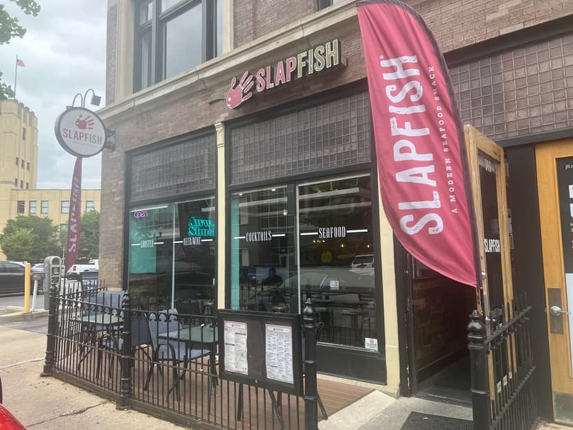 Slapfish - Photo 1