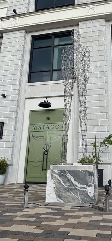 Matador - Photo 1
